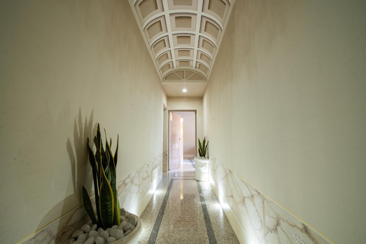 Noble Floor - Luxury Apartment Lucca Exterior photo